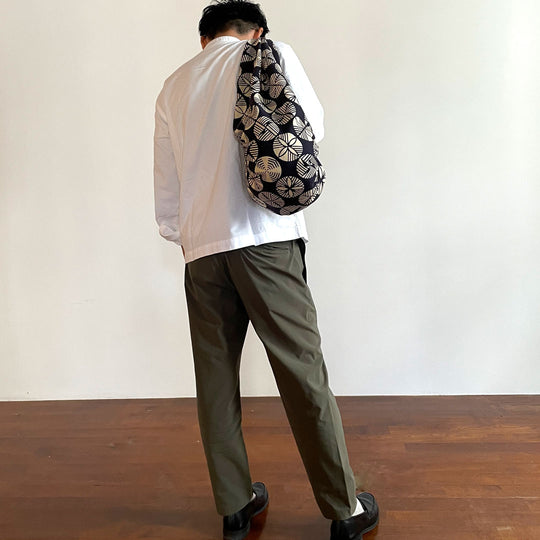 100 Isa monyo Reversible | Pine Navy Blue/Red