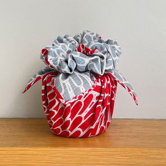48 Isa monyo Reversible | Chrysanthemum Red/Blue