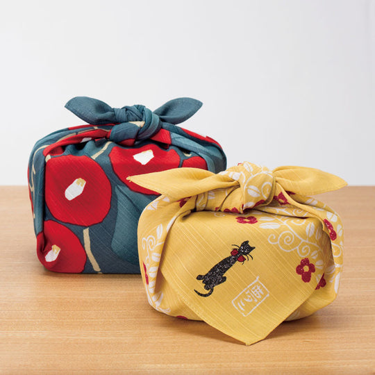 48 Yumeji Takehisa | Cat Yellow