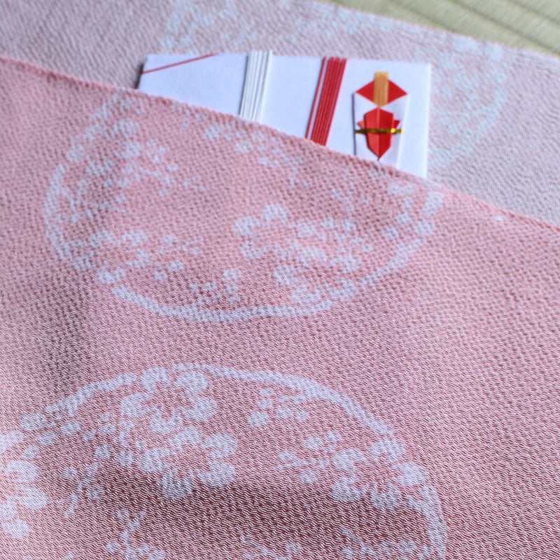 45 KARACHO Soie Chirimen Yuzen Teinture | Abricot Japonais Rose Clair