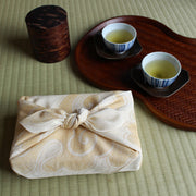 45 KARACHO Soie Chirimen Yuzen Teinture | Crème Nuages