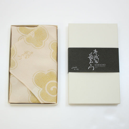 45 KARACHO Silk Chirimen Yuzen Dyeing | Clouds Cream