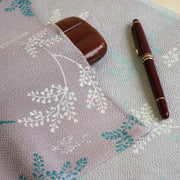 45 KARACHO Soie Chirimen Yuzen Teinture | Feuille de fougère violet clair