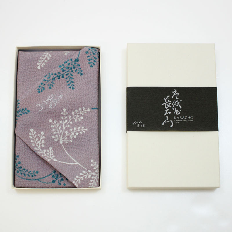 45 KARACHO Soie Chirimen Yuzen Teinture | Feuille de fougère violet clair